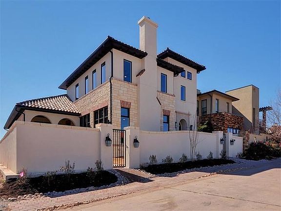 2nd image of 13216 Villa Montana Way