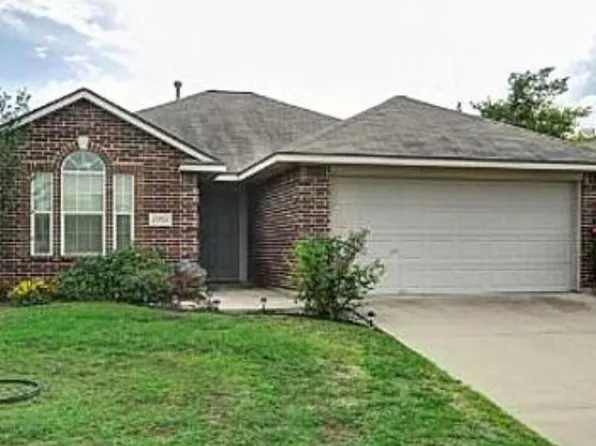 2906 Elise Ln, Bryan, TX 77802