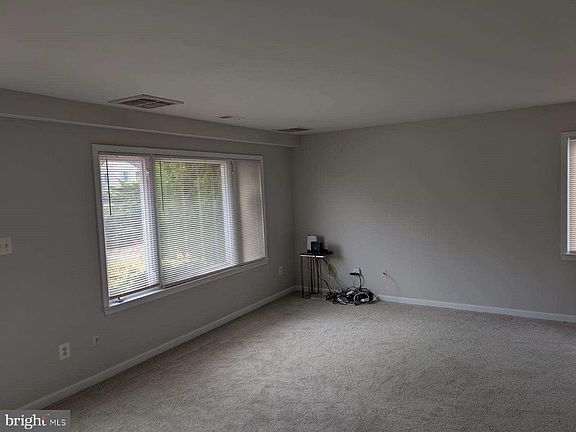 4th image of 6629 Dorset Dr