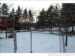 3rd image of 1120 Lilac Ct