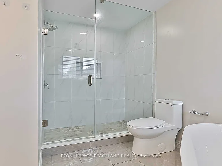 241 Fred McLaren Blvd — Photo 28