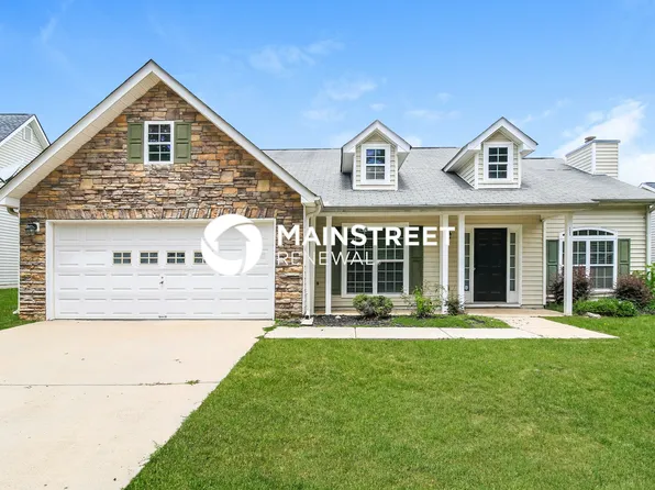 5485 Hilltop Pass, Fairburn, GA 30213