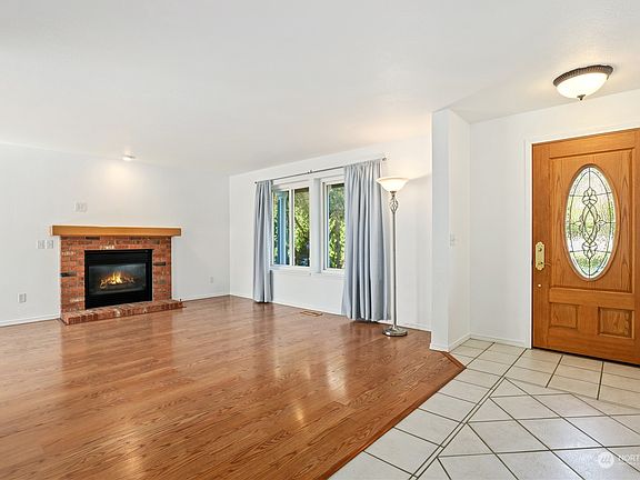 3rd image of 15802 42nd Avenue Ct E