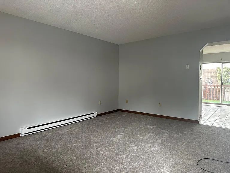 41 Dunbar St #2 — Photo 7