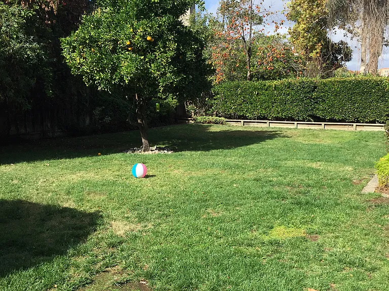 20395 Silverado Ave — Photo 15