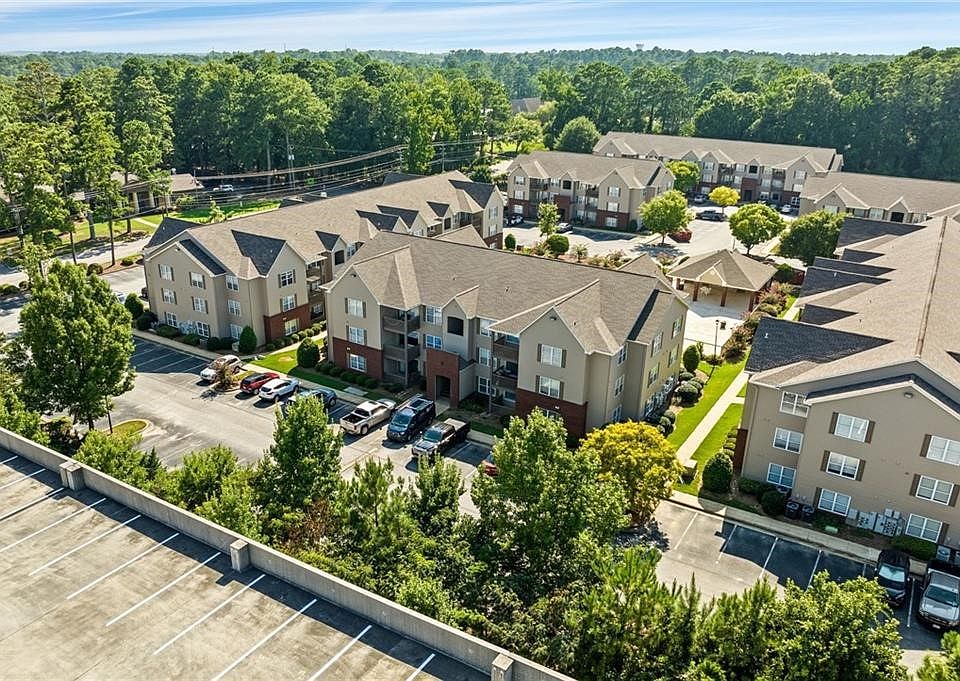 2nd image of 730 W Magnolia Ave #3103