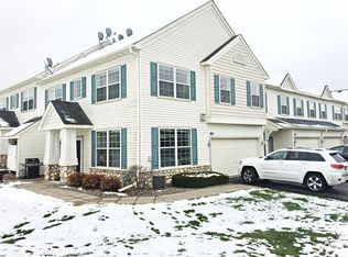 874 Braunworth Ct, Chaska, MN 55318