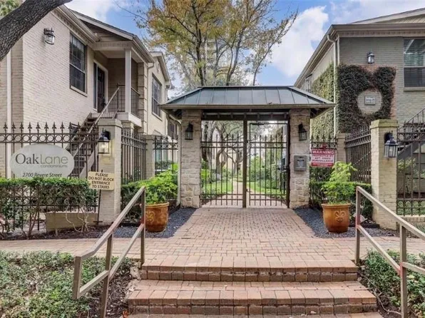 2700 Revere St APT 124, Houston, TX 77098