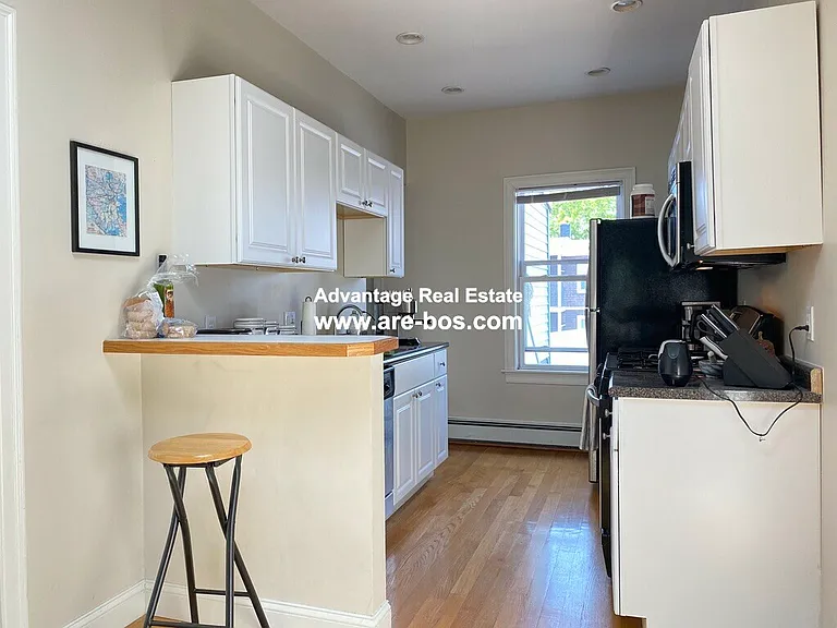47 Union St #1 — Photo 15