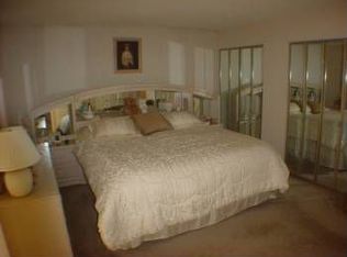 1128 N Mitchell Ave, Arlington Heights, IL 60004