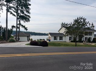 612 Kenway Loop, Mooresville, NC 28117