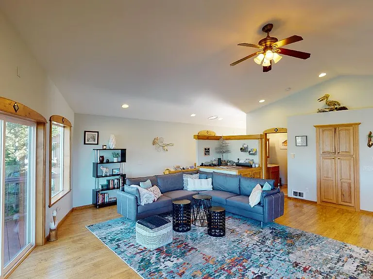 94451 Jerrys Flat Rd — Photo 26