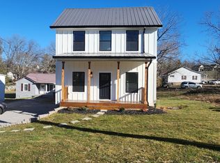 118 N Main St, Sparta, TN 38583