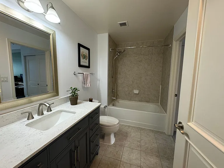 1975 N Grant St #411 — Photo 13