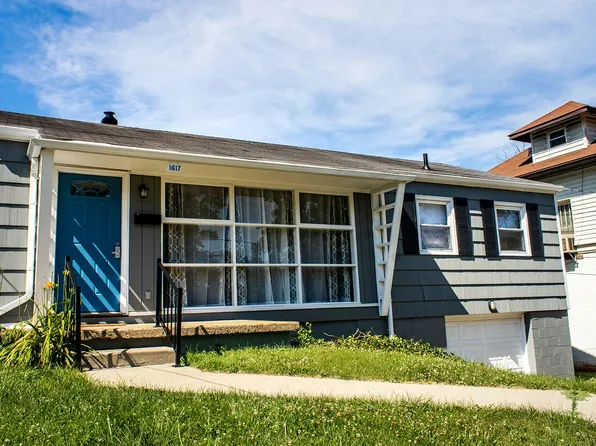 1617 Crestmont Dr, Huntington, WV 25701