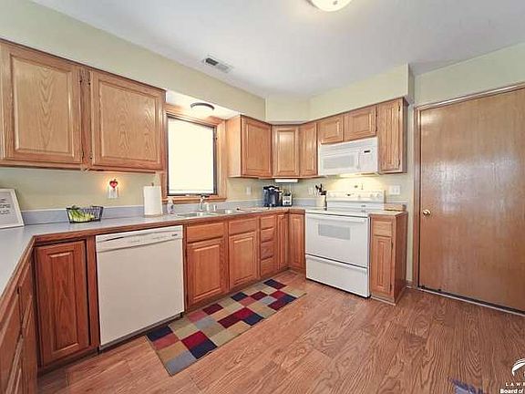 4437 W 25 Pl Lawrence, listing photo #2