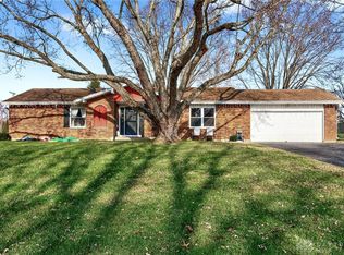 4165 Rasor Dr, Troy, OH 45373