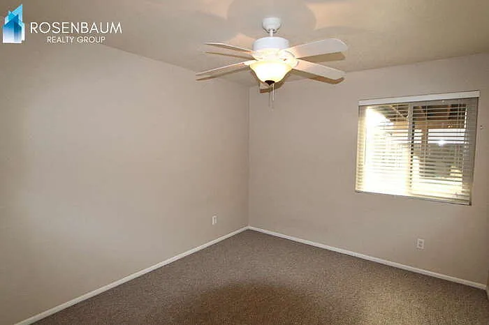 8736 W Lockland Ct — Photo 11