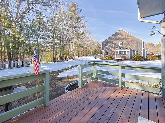 5th image of 640 Maple Brook Rd Unit 640