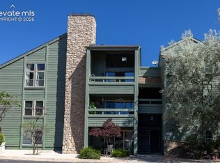 140 W Rockrimmon Blvd APT 202, Colorado Springs, CO 80919