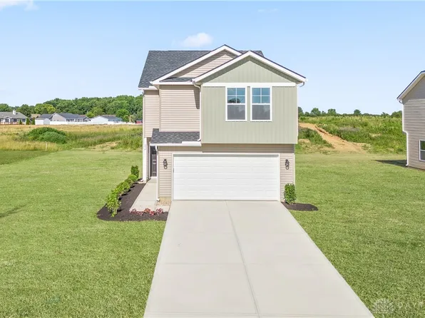 774 Oakdale Dr, Jamestown, OH 45335