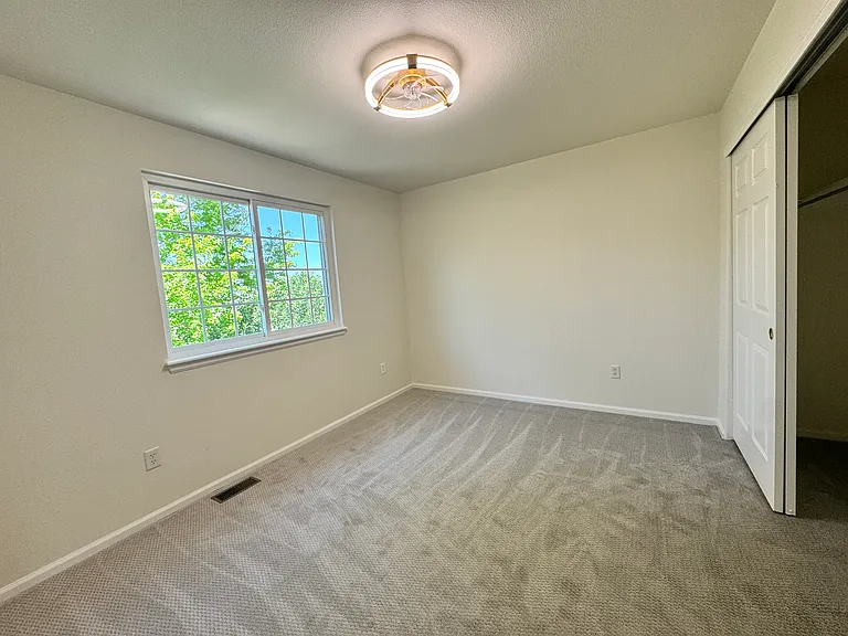 5703 S Yakima Way — Photo 11