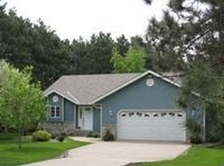 950 105th St NW, Rice, MN 56367