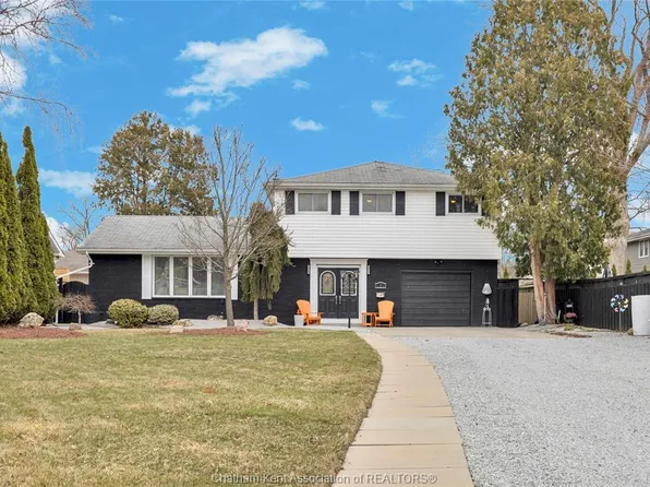 5 Phyllis Ave, Chatham Kent, ON N7M 3B8
