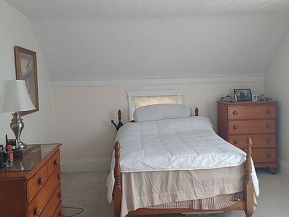 5th image of 1305 Allen Ct