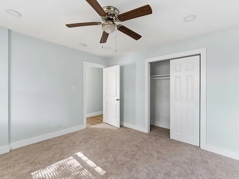 3923 Hickok Ln — Photo 15