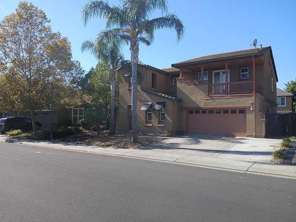 2167 Newcastle Dr