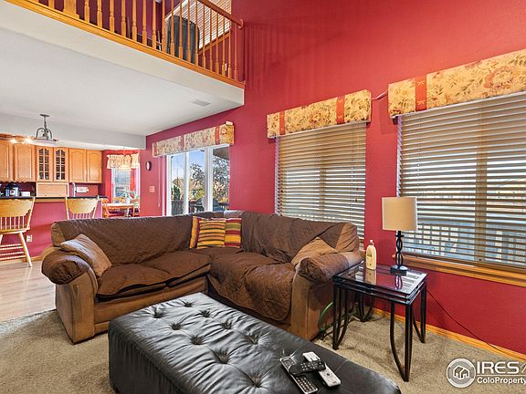 3rd image of 3565 Larkspur Cir