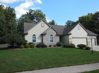 116 Mohican Ln, Pataskala, OH 43062