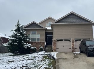 420 Berger Farm Dr, Mount Washington, KY 40047