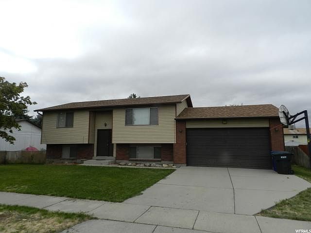 1st image of 2788 S Saris Cir