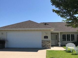 2510 4th St NE, Waseca, MN 56093