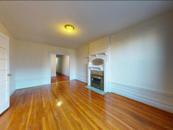 2nd image of 188 Saint Nicholas Ave #35A