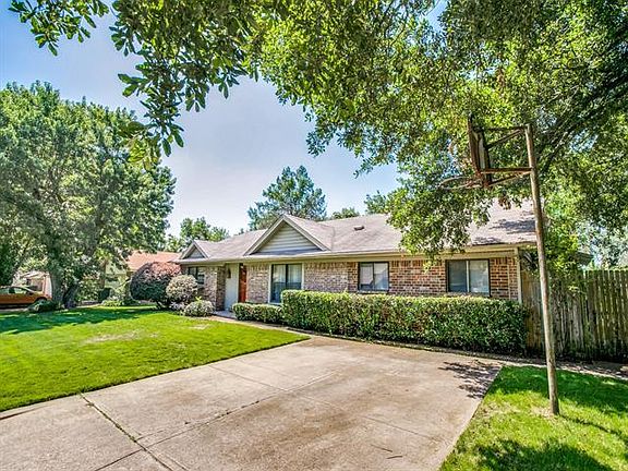 2nd image of 8408 Glenann Dr