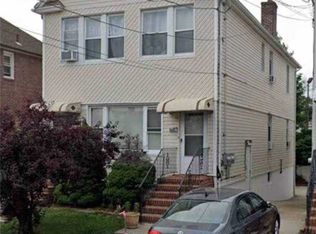 189-19 43rd Rd, Flushing, NY 11358