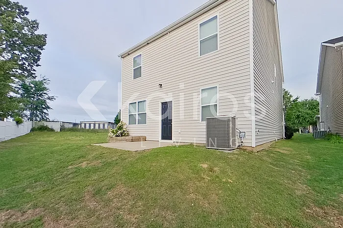 141 Whitton Ct — Photo 31