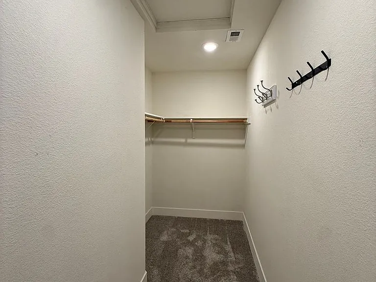 9941 Del Surf Ln — Photo 13