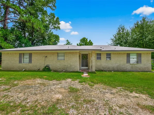 356 Fm 247 Rd, Huntsville, TX 77320