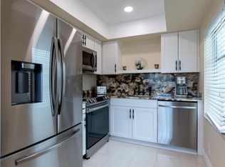 10000 Meridian Way N APT 9, Palm Beach Gardens, FL 33410