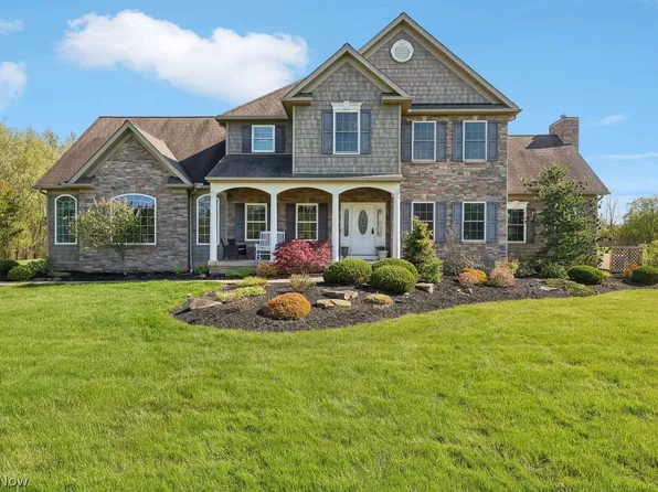 11141 Nicoles Way, Chardon, OH 44024