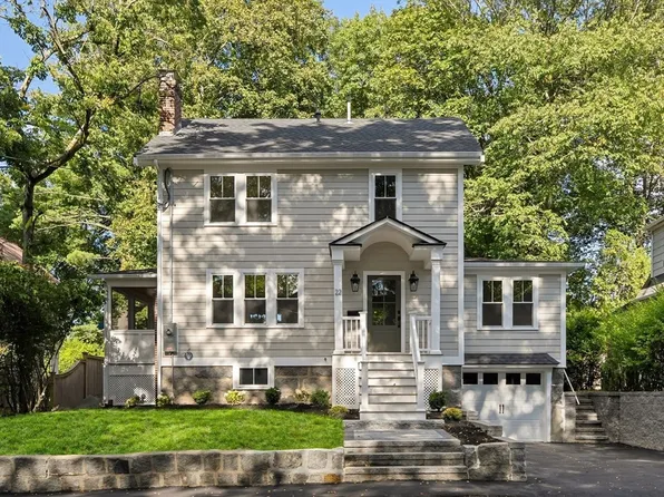 22 Wildwood Rd, Milton, MA 02186