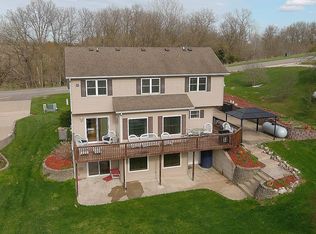 10527 Wildflower Dr, Unionville, MO 63565