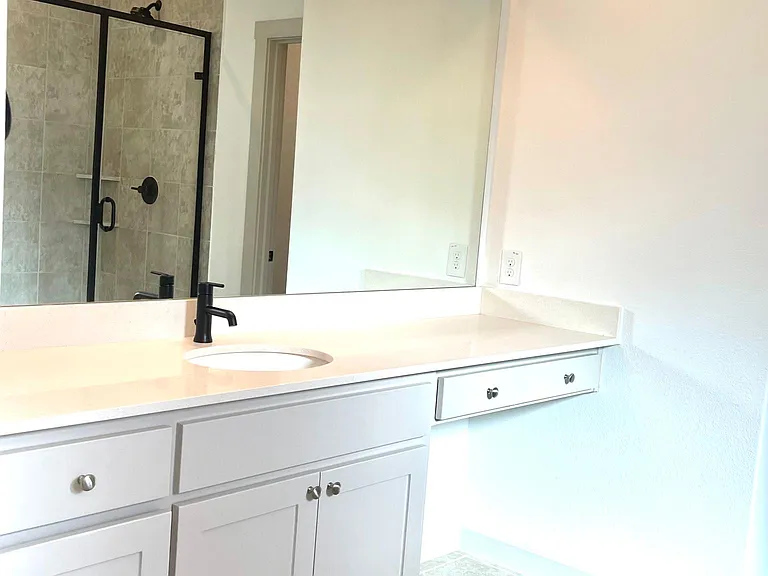 409 Harmon Dr — Photo 22