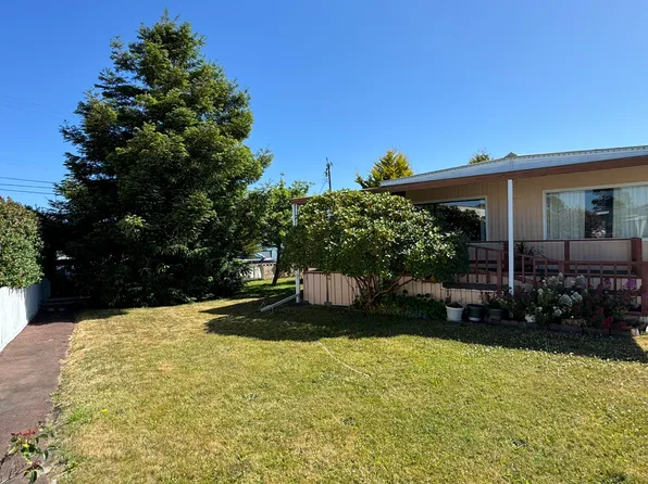 1514 Imperial Way #94, Fortuna, CA 95540