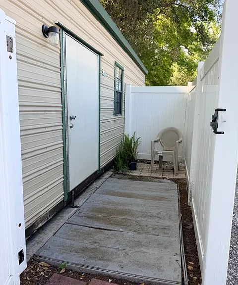 36th Ave S — Photo 8