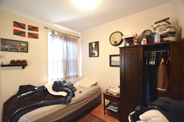 Rented by Rental Solutions Inc | media 16